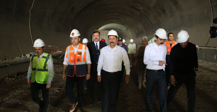 Hatay'daki İskenderun-Topboğazı Otoyolu Çalışmaları Devam Ediyor