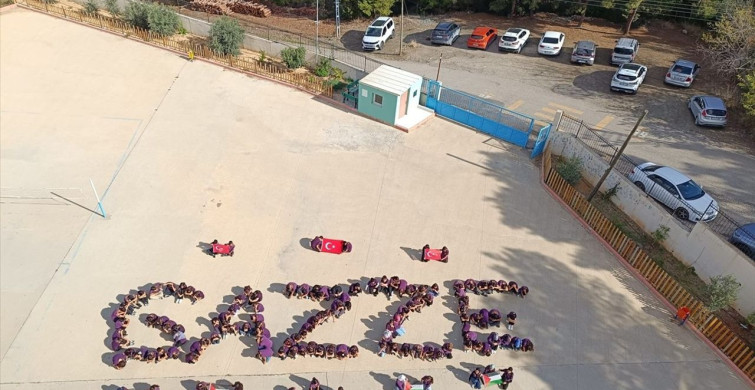 Hatay'dan Filistin'e Destek: Öğrenciler Koreografi İle Seslendi