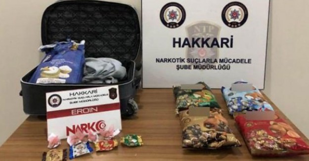 Havaalanında Yüklü Miktarda Eroin Bulundu 