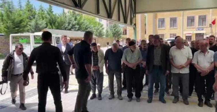 Havai fişek fabrikasındaki patlamada hayatını kaybeden işçi son yolculuğuna uğurlandı