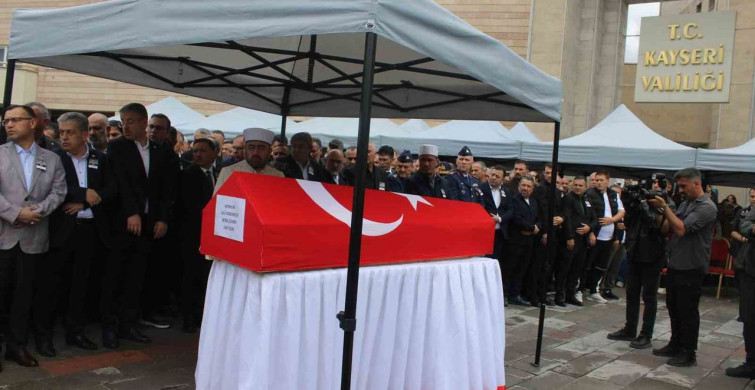 Hayatını kaybeden vali yardımcısı Esmer için tören düzenlendi