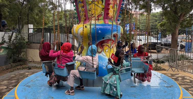 Hayrat Vakfı'ndan Senegal'deki Yetimlere Unutulmaz Bir Gün