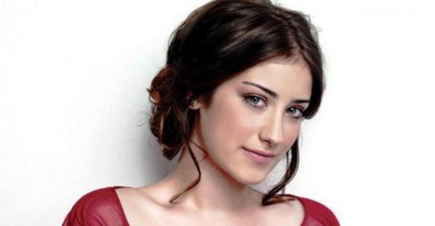 Hazal Kaya ''Aşk Hayatımın En Güzel Yerinde Duruyor''