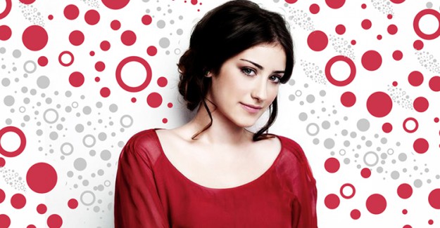 Hazal Kaya'nın Kilolarıyla Başı Dertte