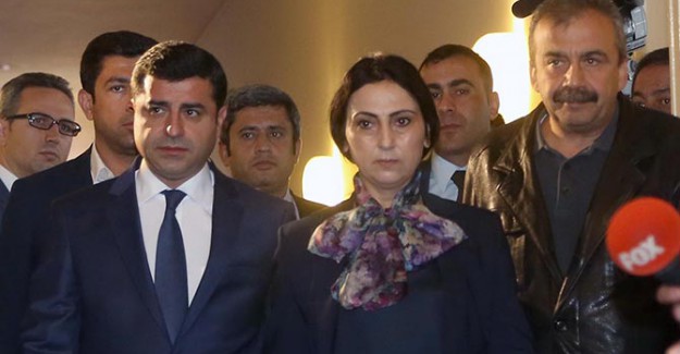 HDP Eşbaşkanları Demirtaş ve Yüksekdağ Tutuklandı!