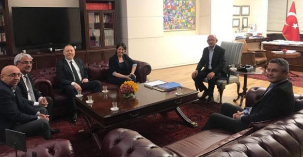 HDP Heyeti Kemal Kılıçdaroğlu'nu Ziyaret Etti