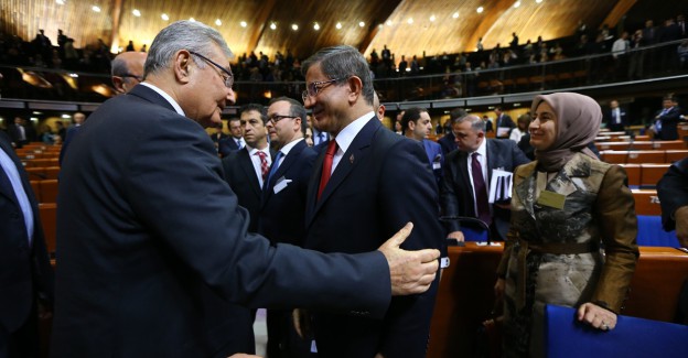 HDP'li Vekili Yerin Dibine Soktu! İlk Tebrik Baykal'dan Geldi