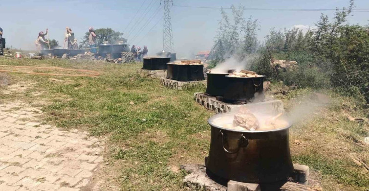 Hıdırellez Bayramı Coşkusu Çal'da Yaşandı