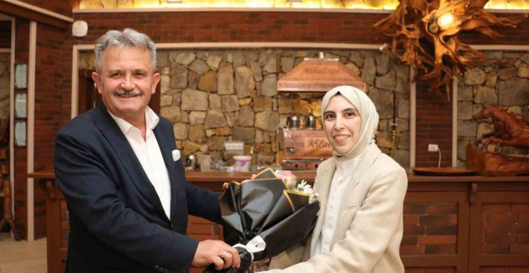Hilaltepe'de Anneler Günü Coşkusu