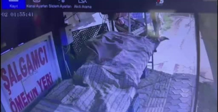 Hırsızlık Anı Güvenlik Kamerasında