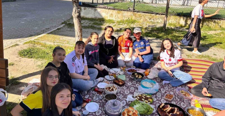 Hisarcık’ta Bahar Şenliği Coşkusu