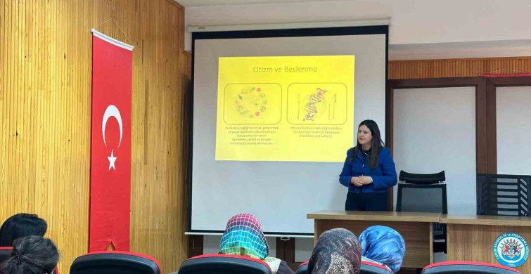 Hitit Üniversitesi'nde Otizm ve Beslenme Semineri Düzenlendi
