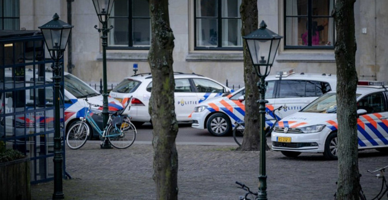 Hollanda Parlamentosu'ndaki Bomba İhbarı Asılsız Çıktı