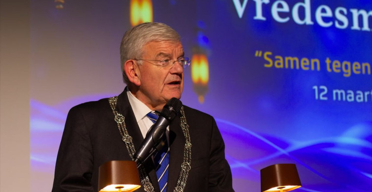 Hollanda'da Barış Yemeği: Kutuplaşmaya Karşı Birlikte Mücadele