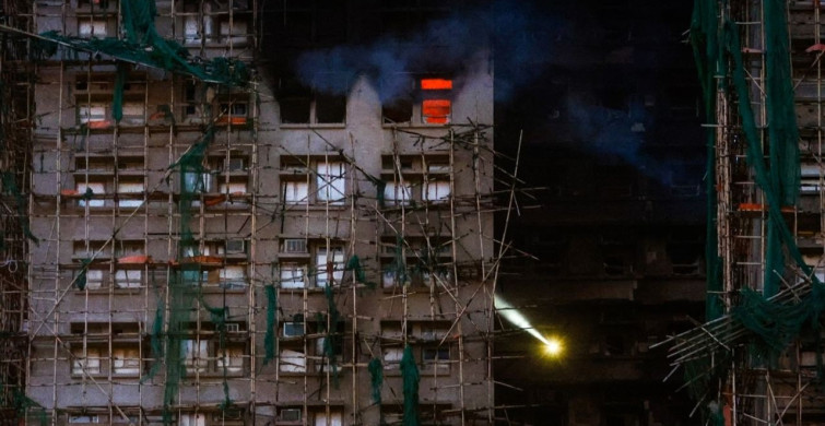 Hong Kong'daki Yangında Can Kaybı 55'e Yükseldi