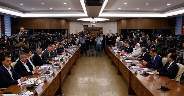 Hükumet, Memurlara Zam Teklifini 16 Ağustos'ta Açıklayacak!