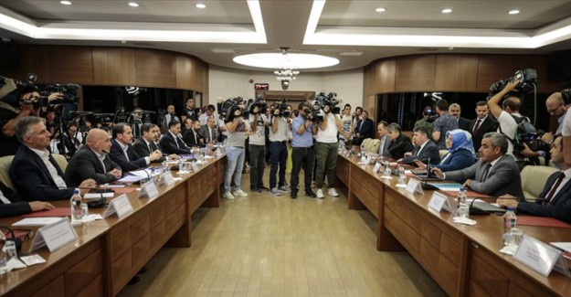 Hükümetin Memurlar İçin Zam Teklifi Belli Oldu