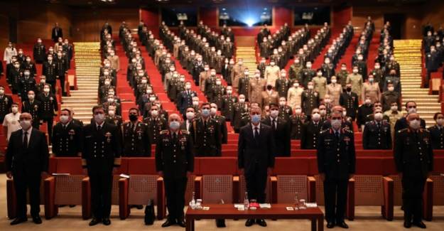Hulusi Akar'dan Charlie Hebdo'ya Sert İfadeler: Terörün Mizaha Dönüşmüş Şekli