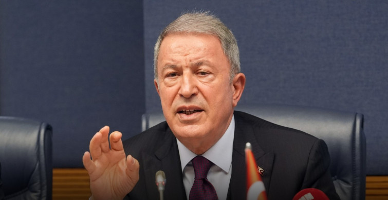 Hulusi Akar’dan Kararlılık Mesajı: “Ana Vatan Kırmızı Çizgimiz”