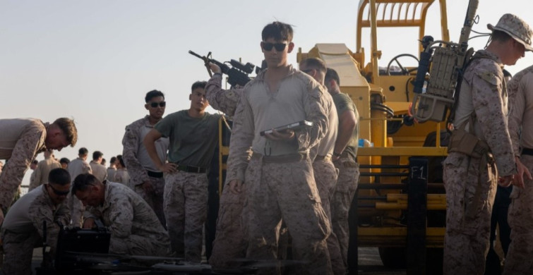 Hürmüz Boğazı’nda Kriz Derinleşiyor: ABD Ablukayı Sıkılaştırdı, İran’dan Kapanma Tehdidi