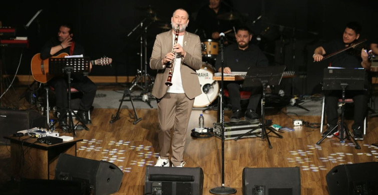 Hüsnü Şenlendirici, Safranbolu'da Konser Verdi