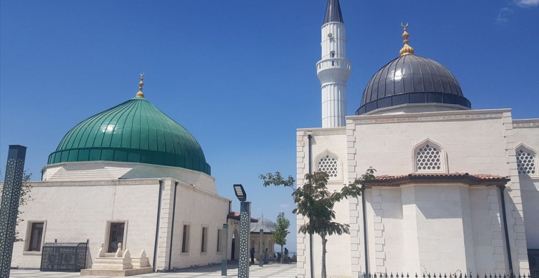 Hz. Ukkaşe Türbesi Yeniden Ziyarete Açıldı