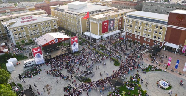 İAÜ 'Kurumsal Yönetim Uyum Raporu'  Hazırlayarak Yayınlayan İlk Üniversite Oldu