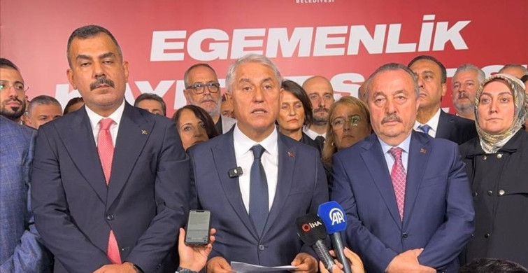 İBB Meclisi Yeterli Çoğunluk Sağlayamadığı İçin Toplanamadı
