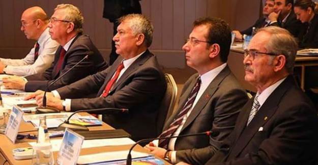 İBB'nin 320 Bin TL'lik Yemeği Belgelendi!