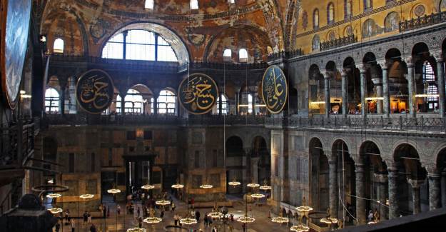 İBB'nin Ayasofya Planları Değişti