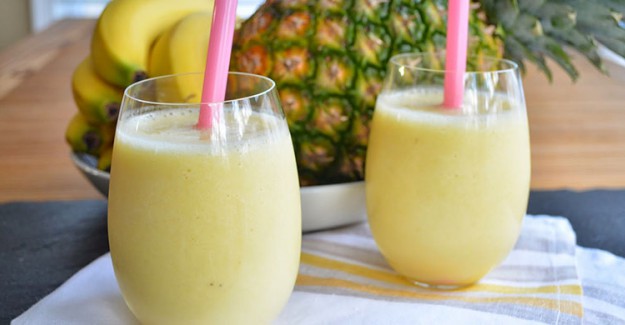 İçinizi Ferahlatacak Ananaslı Smoothie Tarifi 