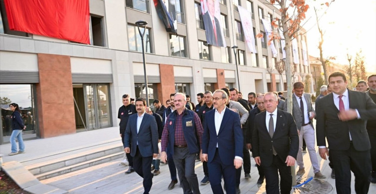 İçişleri Bakan Yardımcısı Karaloğlu Malatya'da İncelemelerde Bulundu İçişleri Bakan Yardımcısı Karaloğlu Malatya'da İncelemelerde Bulundu