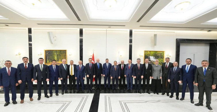 İçişleri Bakanı Çiftçi, TBMM İçişleri Komisyonu Üyeleriyle İftarda Buluştu