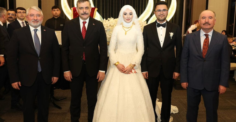 İçişleri Bakanı Çiftçi, Yıldırım Ailesinin Düğününde Nikah Şahidi Oldu