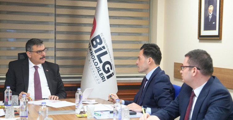 İçişleri Bakanı Mustafa Çiftçi Bilgi Teknolojileri Genel Müdürlüğünü Ziyaret Etti