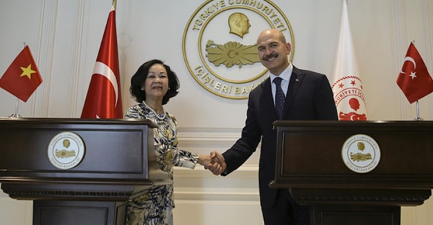 İçişleri Bakanı Soylu, Vietnam Komünist Parti Komite Sekreteri İle Görüşme Sağladı