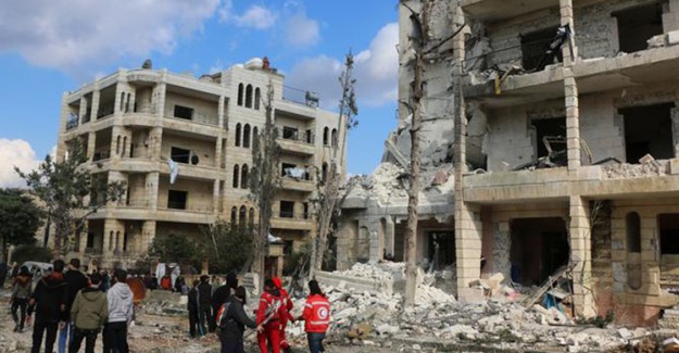 İdlib'de Bombalı Araçla Saldırı: 13 Ölü, 24 Yaralı 