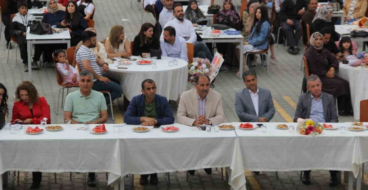 Iğdır Mehmet Murat İşler Sosyal Bilimler Lisesi’nde Mezuniyet Coşkusu