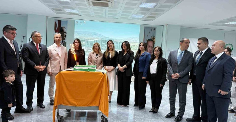 Iğdır Üniversitesi'nde Üçlü Kutlama Coşkusu
