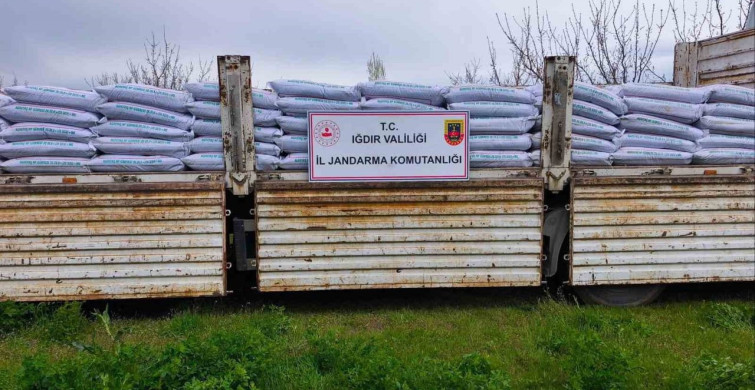 Iğdır'da Kaçak Gübre Operasyonu: 30 Ton Ele Geçirildi