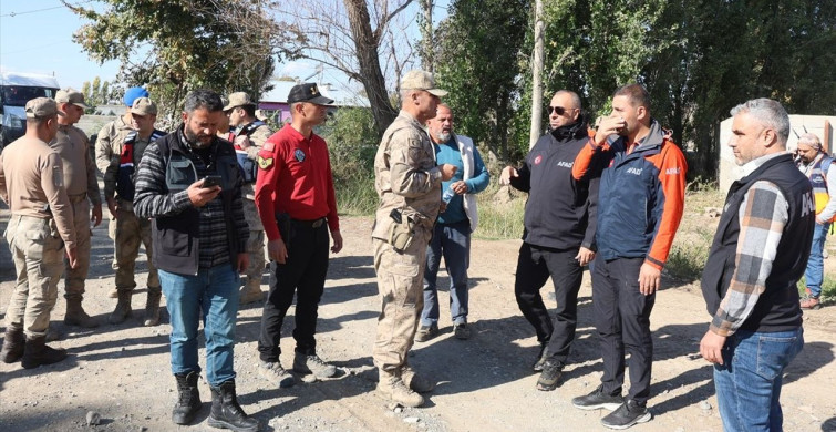 Iğdır'da Kayıp Alzheimer Hastası Emekli Öğretmen İçin Arama Çalışmaları Devam Ediyor