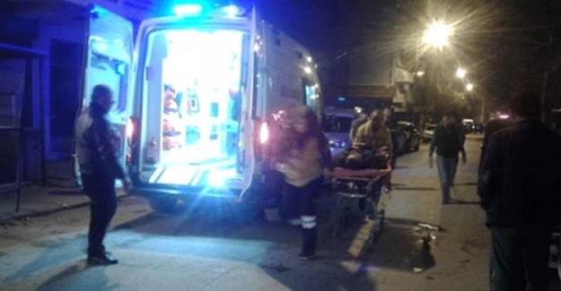 İki Katlı Bina Birden Çöktü, 2 Kişi Hayatını Kaybetti