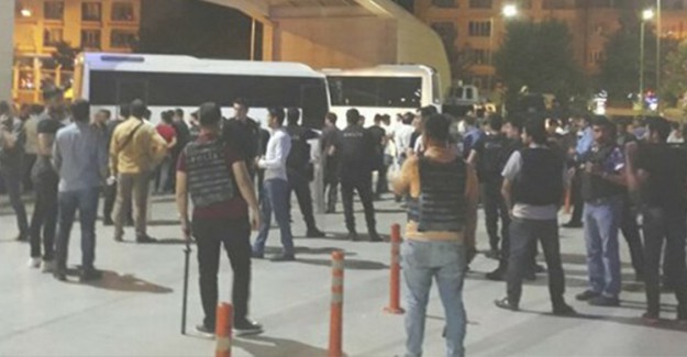 İki Köy Birbirine Girdi: 1 Ölü 9 Yaralı