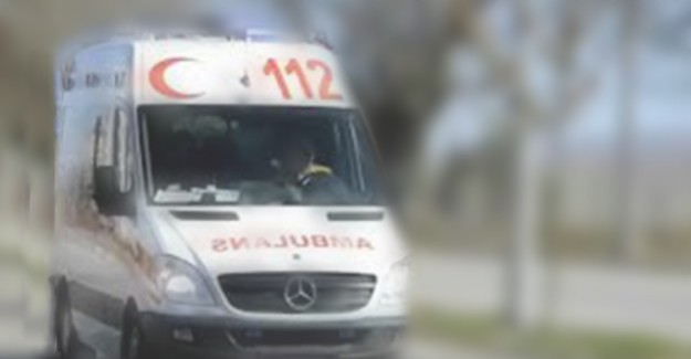 İki Otomobil Çarpıştı: 9 Yaralı