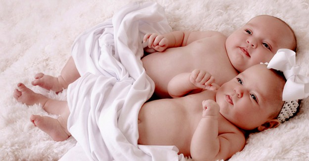 İkiz Bebek İsimleri