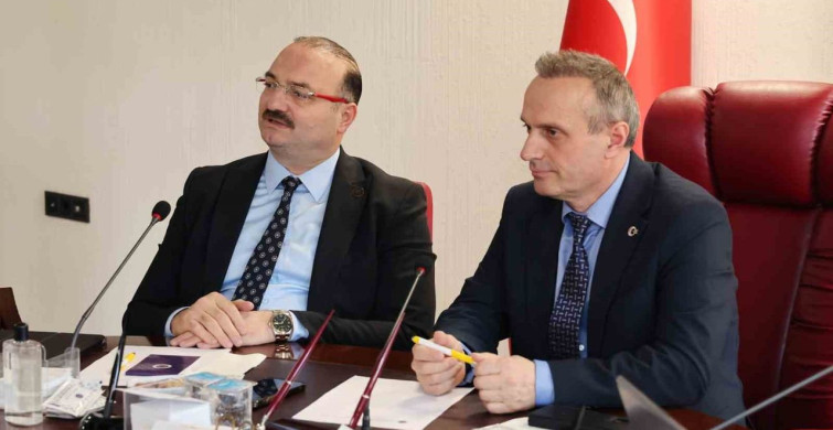 İlaçta Ar-Ge ve Yerli Üretim İçin Zirve