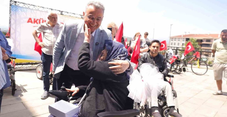 İlkadım'da engelli araçları ihtiyaç sahiplerine ulaştırıldı