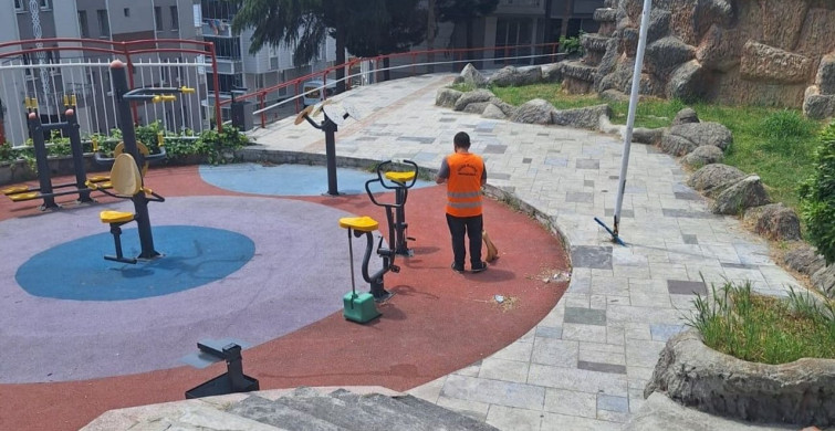 İlkadım'da temizlik çalışmaları sürüyor