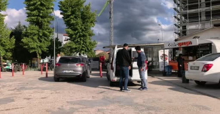 İnegöl'de Bıçaklı Kavga: Şüpheli ve Ağabeyi Yakalandı
