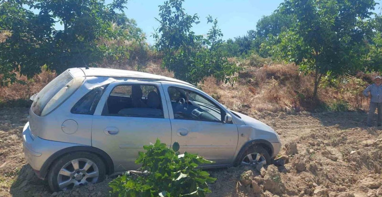 İnegöl'de kontrolden çıkan otomobil meyve bahçesine uçtu: 4 yaralı